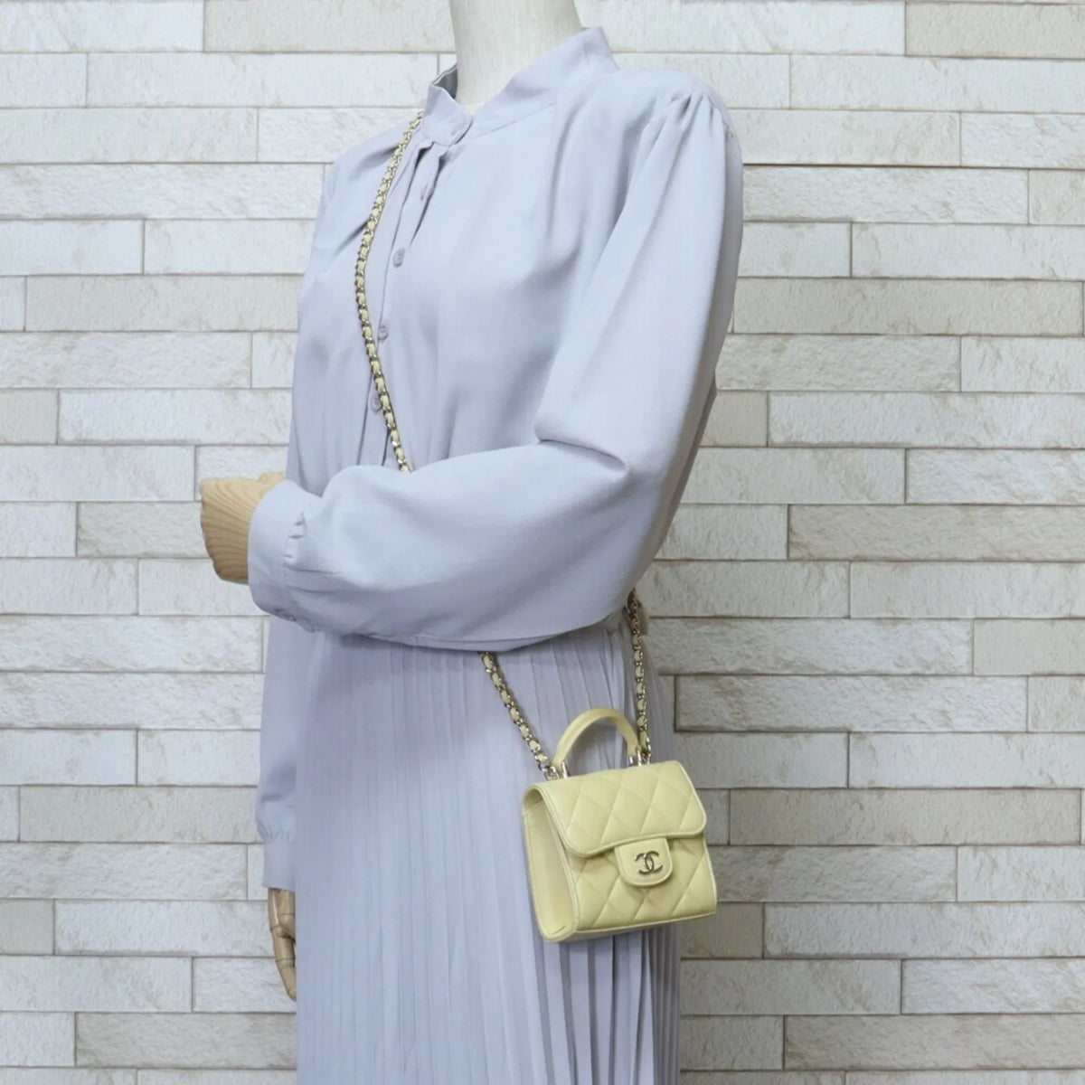 Pre-Owned CHANEL Matelasse Shoulder Bag Lambskin AP2682 Yellow Women's (Good)